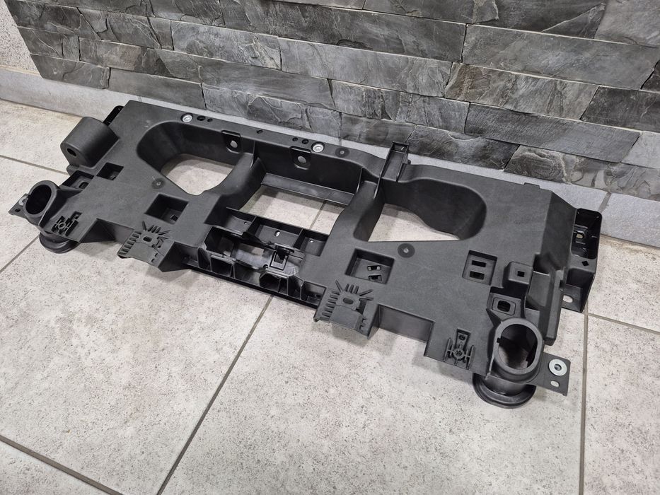 Передня установучна панель VW id4 id.4 ід 4 Телевізор радіаторів