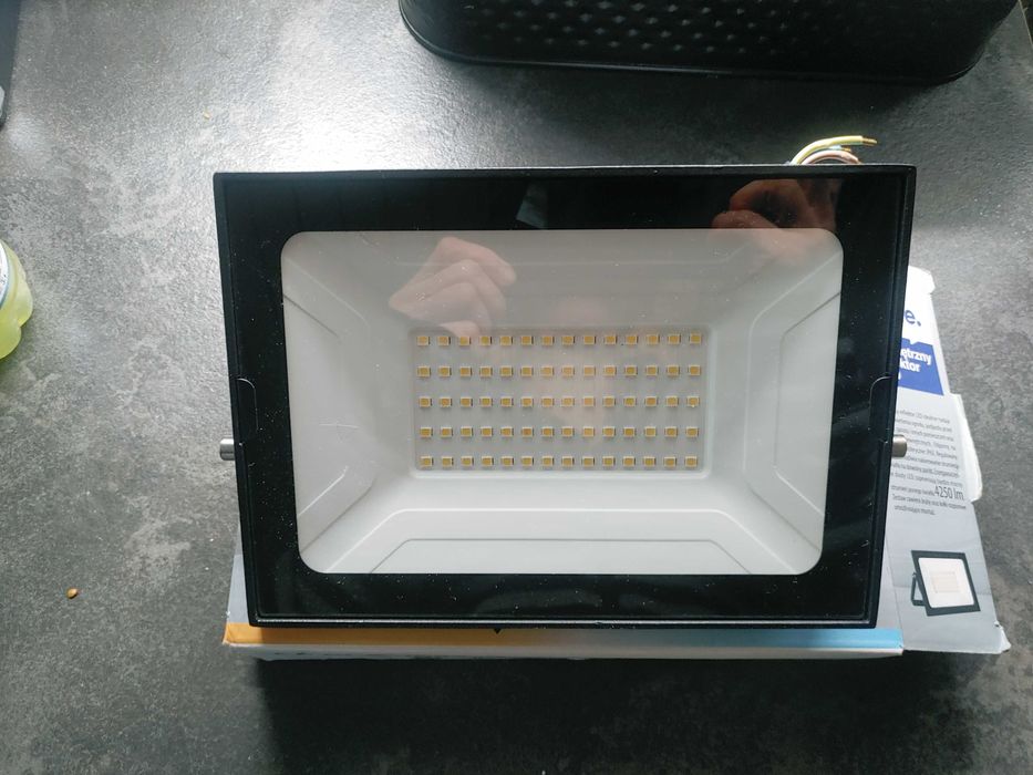 Zewnętrzny reflektor LED 50 W Nowy