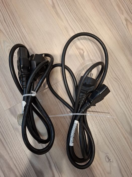 przewód zasilający do komputera