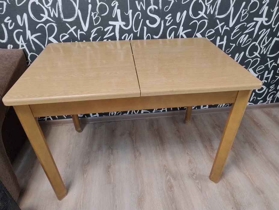 Стіл обідній розкладний