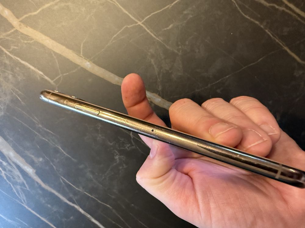 Iphone 11 pro max gold 256