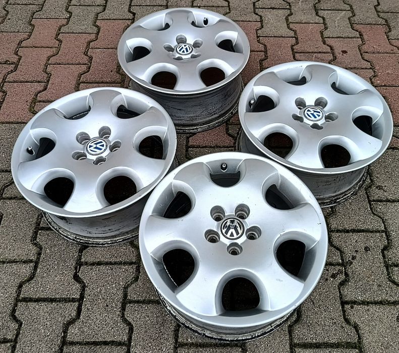 Oryginalne felgi Volkswagen 16" 5x100 ET 42