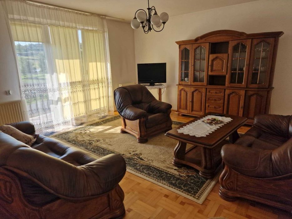 Do wynajęcia przytulne 4-pokojowe mieszkanie 98m2 w Jasienica Rosielna