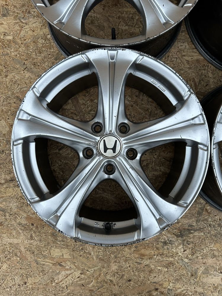 Диски5/114.3 R17 ET50 цо(діа)64.1 Honda титани
