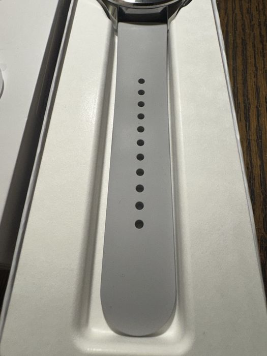 Xiaomi Watch S4 quase sem uso