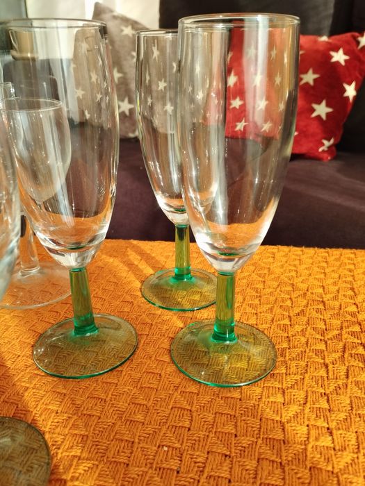 Taças variadas 8 unidades