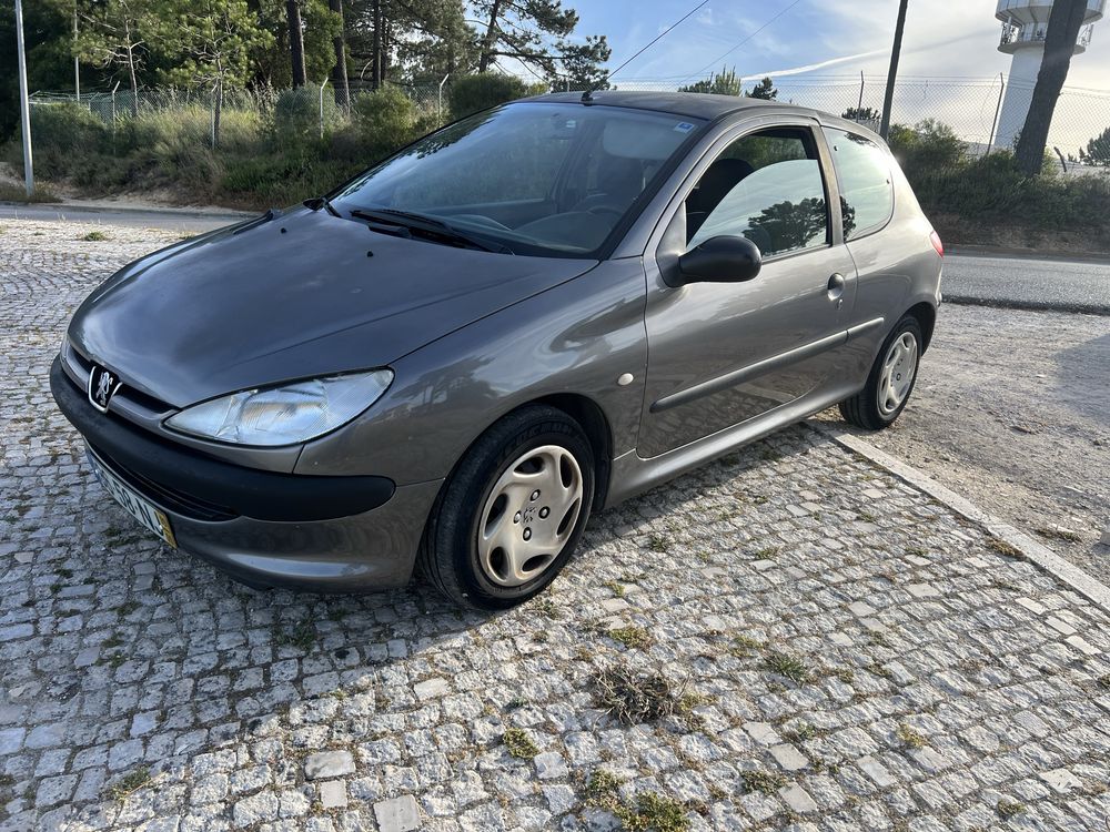 Peugeot 206 - Apenas 110.000kms