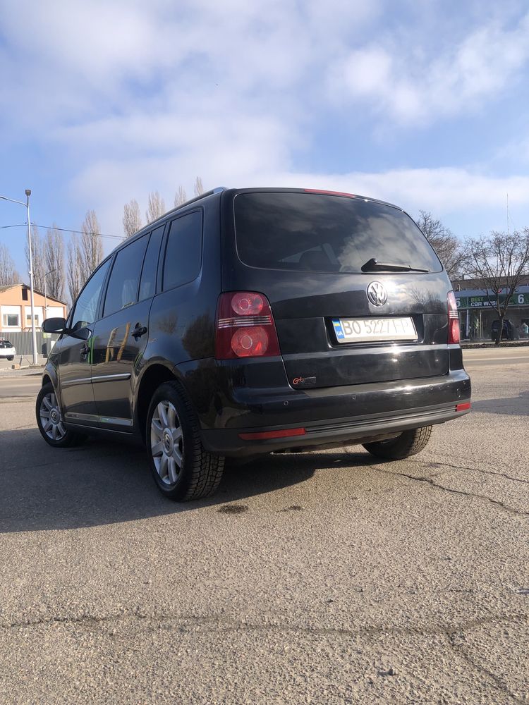 Volkswagen Touran