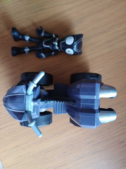 Spider i super kumple i ich pojazdy