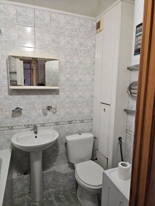 Зх комнатная квартира Победа (бульвар) 47000 ус. ед.