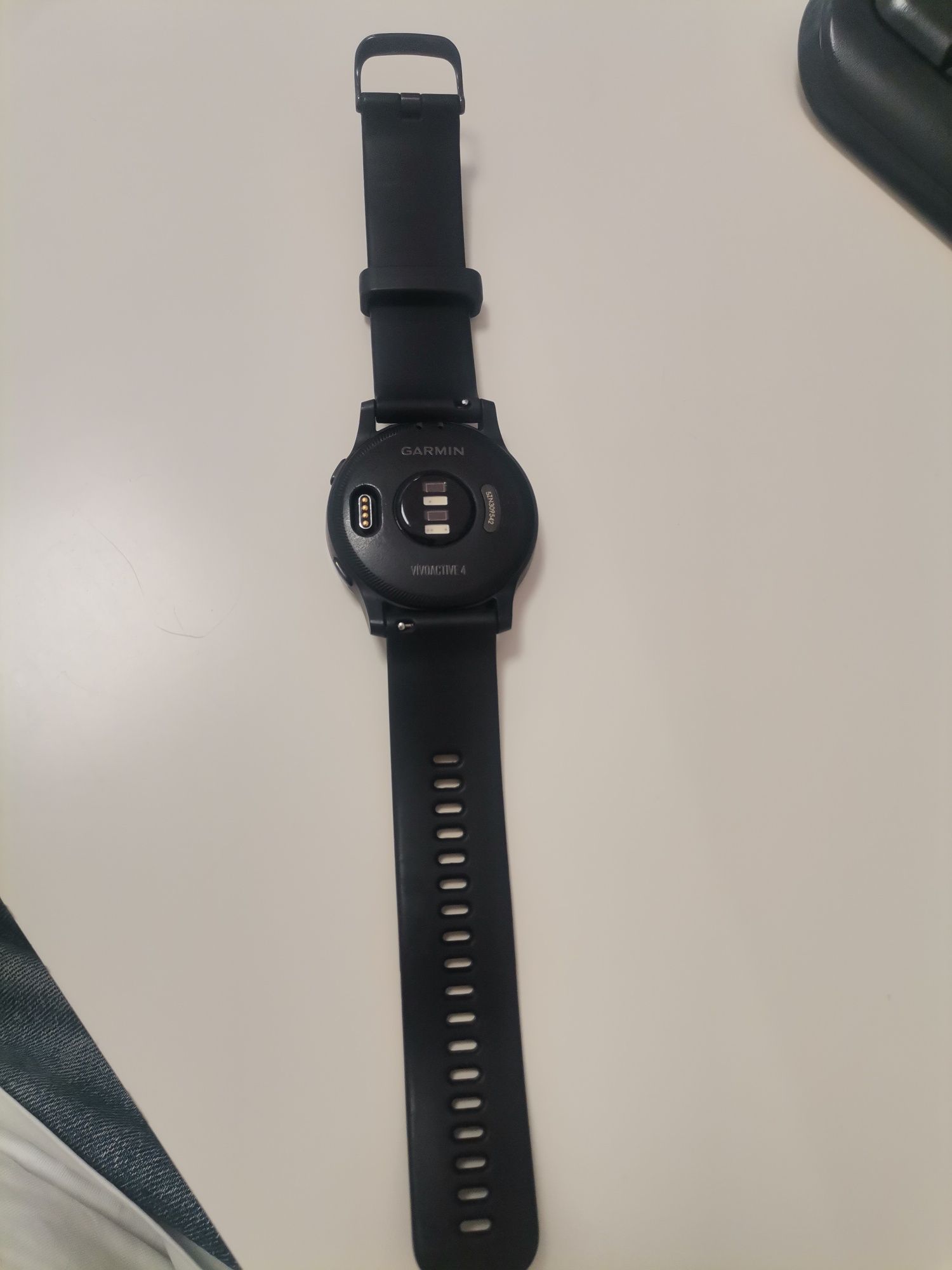 Relógio Garmin Vivo Active 4