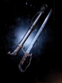 Miecz rycerski metalowy