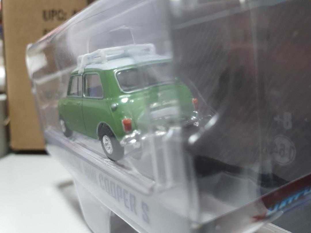 Greenlight - 1965 Austin Mini Cooper S green - roof rack - esc.1/64