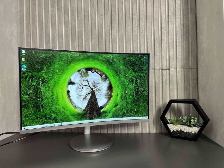 Безрамковий вигнутий Монітор Samsung 27 дюймів full hd