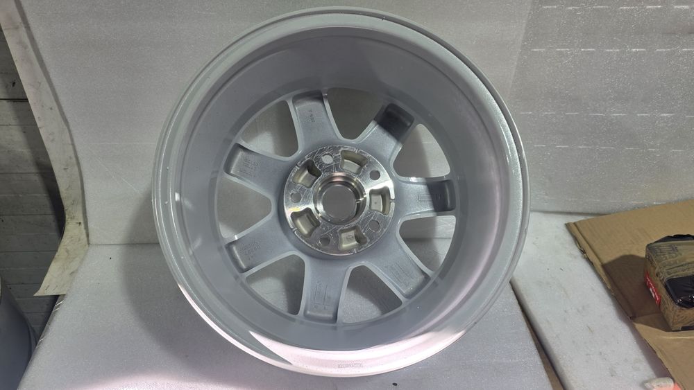 Felga 16 aluminiowa 5×127 dodge Journey fiat freemont 6.5J et40 nowa