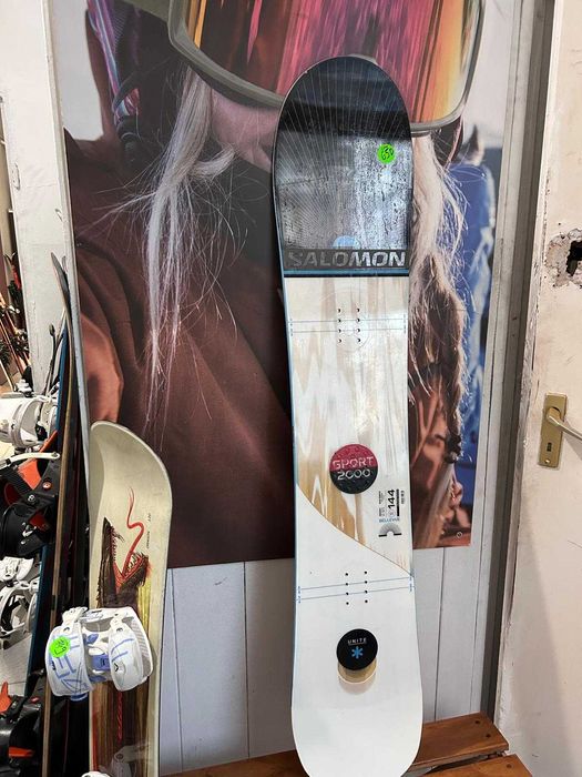 Deska snowboardowa 144 cm-Salomon/ Sklep- Serwis- Wypożyczalnia