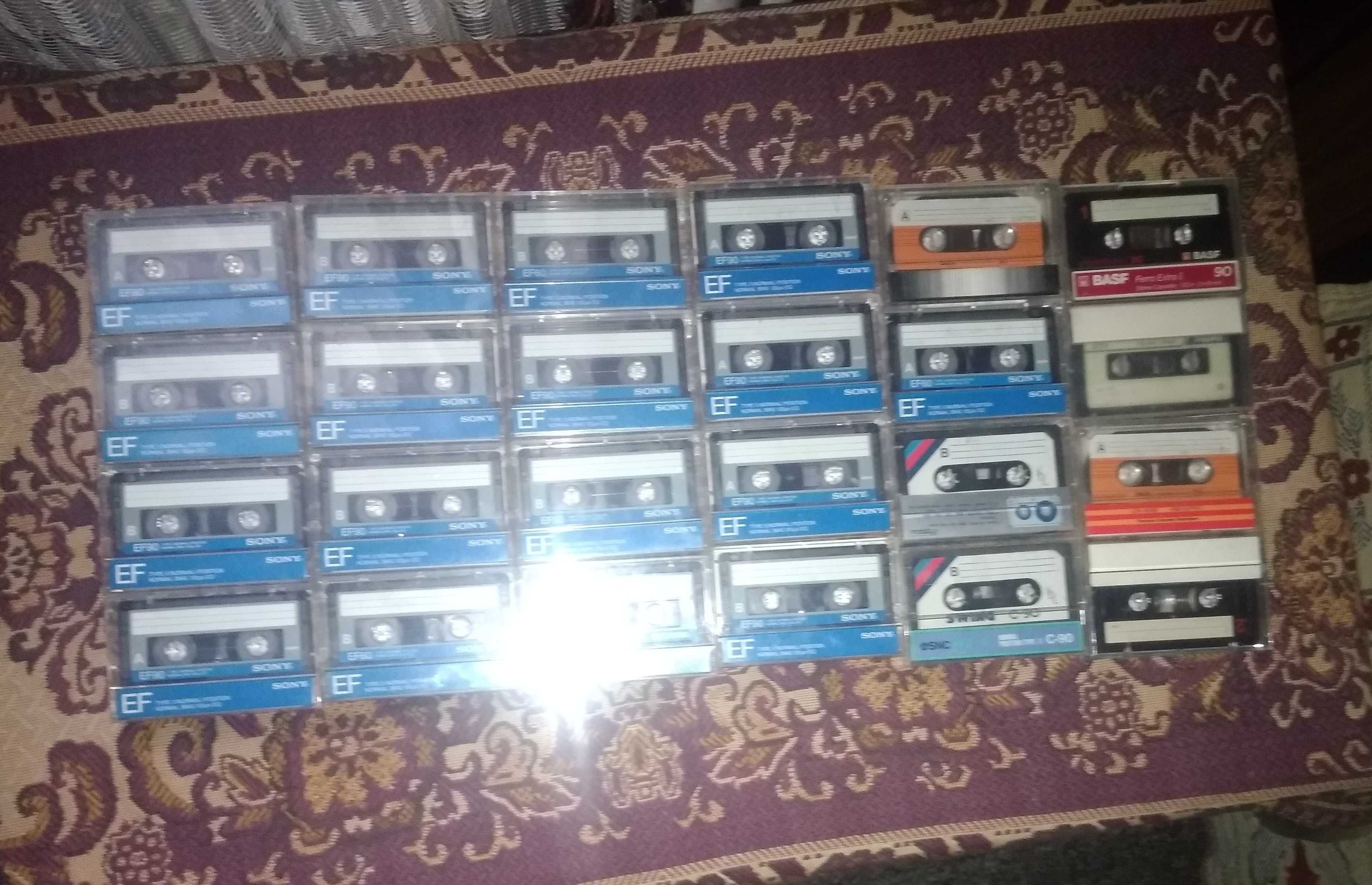 касеты для магнитофона