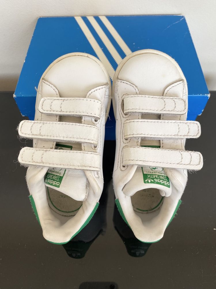 Sneakersy chłopięce  Adidas Stan Smith rozmiar 23 białe