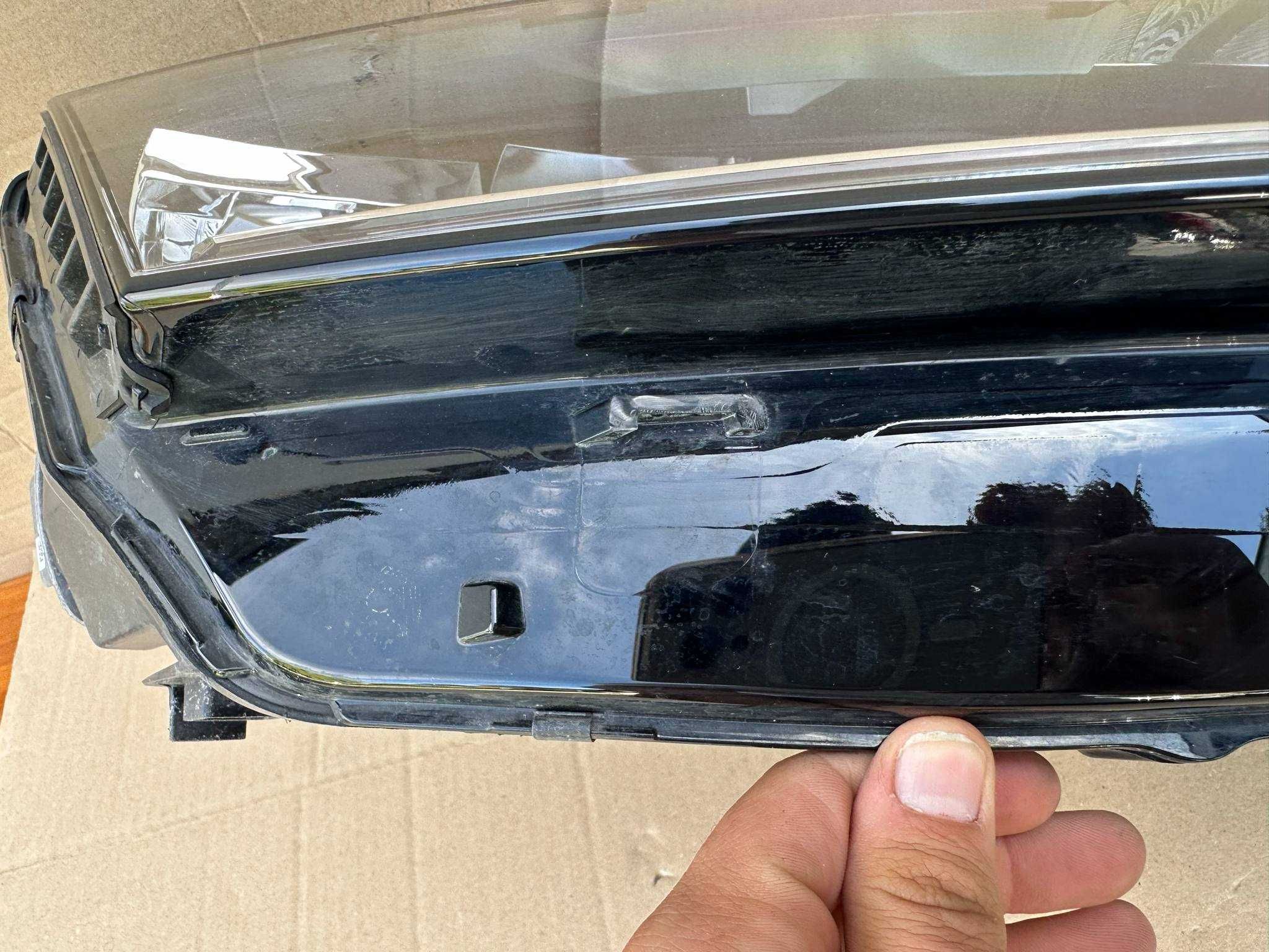 Skoda Octavia IV 4 Full Led lampa prawa przednia/przód EU