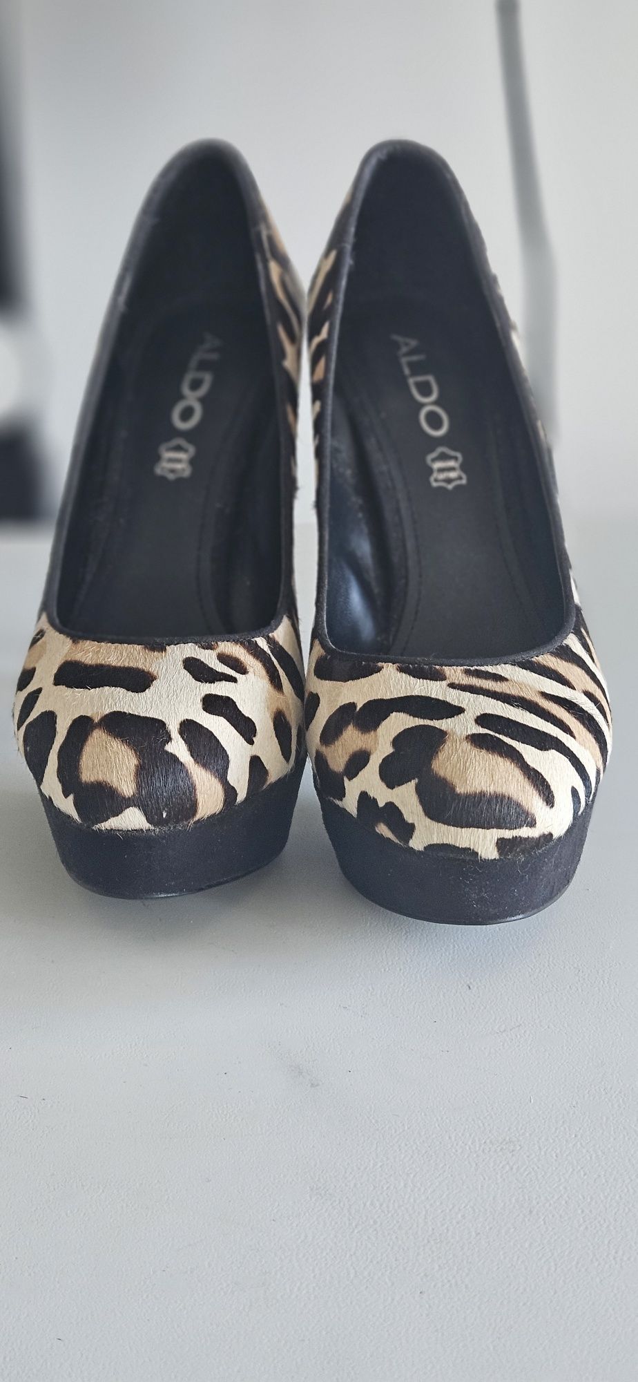Sapatos Aldo pele/pêlo