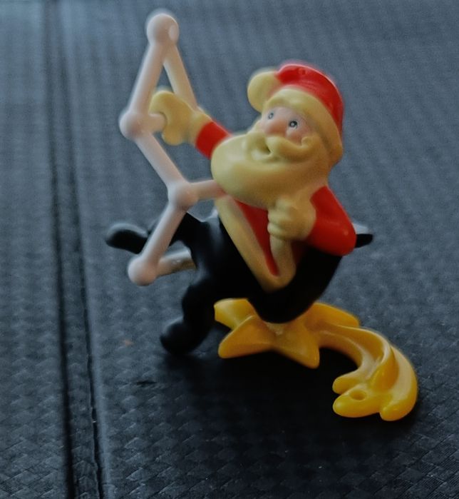 Bonecos Kinder antigos