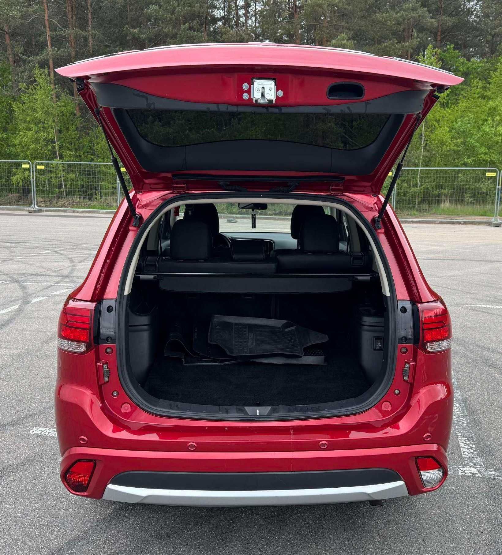 Mitsubishi Outlander PHEV 2018 2.0 hybrid