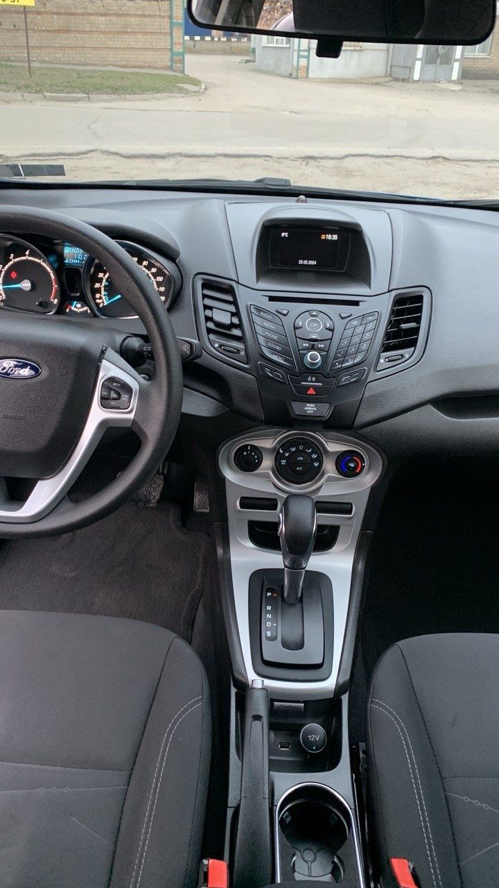 Ford Fiesta 1.6 SE