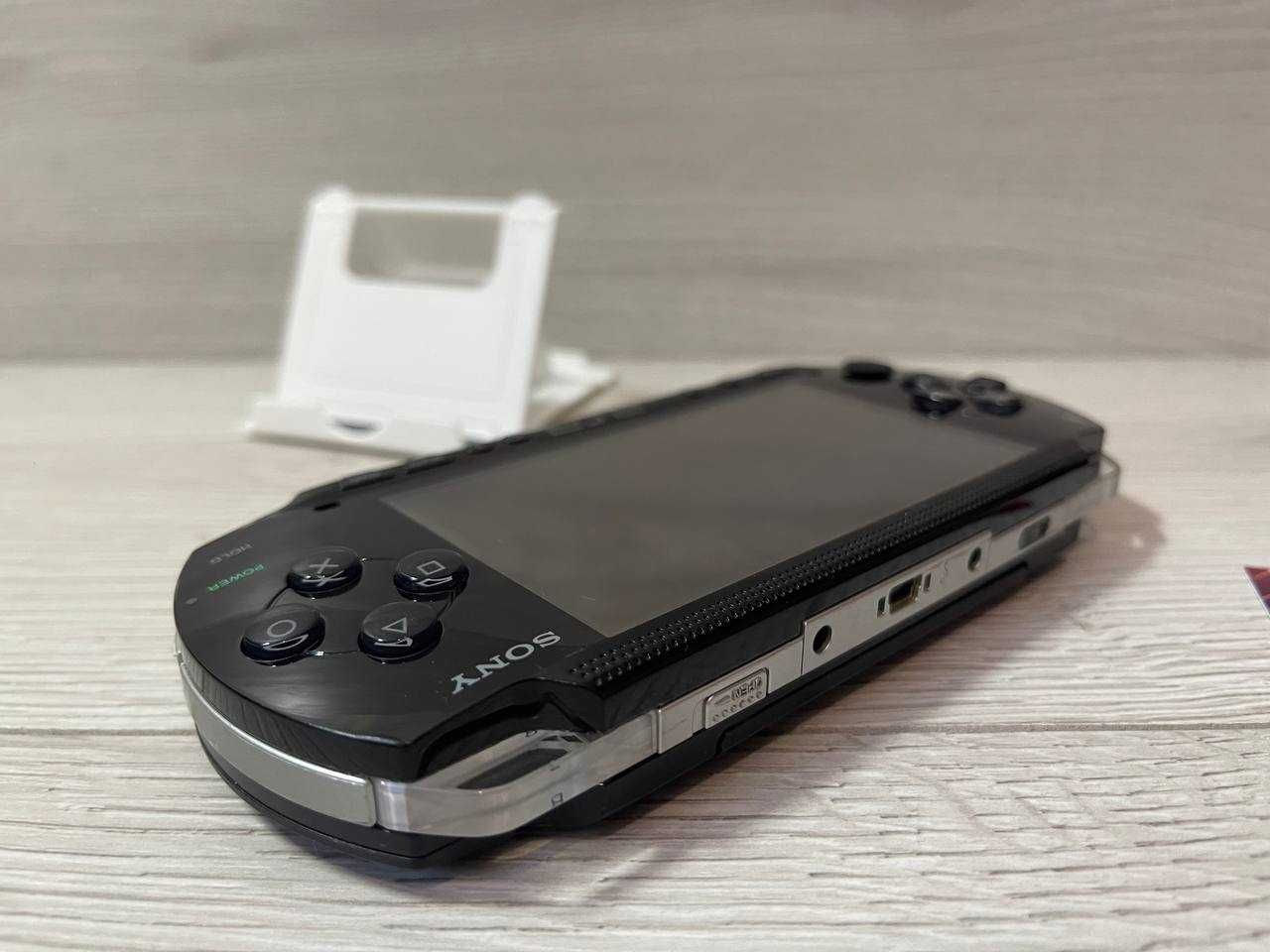 Sony PSP Приставка ігрова 32GB +40 Ігор встановлено Портативна консоль