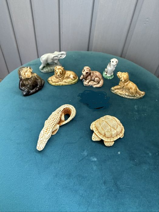 Фігурки різні, порцеляна та нєцке