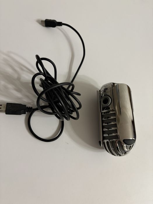 Продам хромовий мікрофон Samsonn Meteor Mic