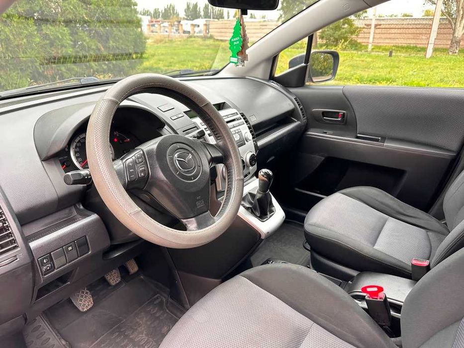 Mazda 5 минивен/7 мест