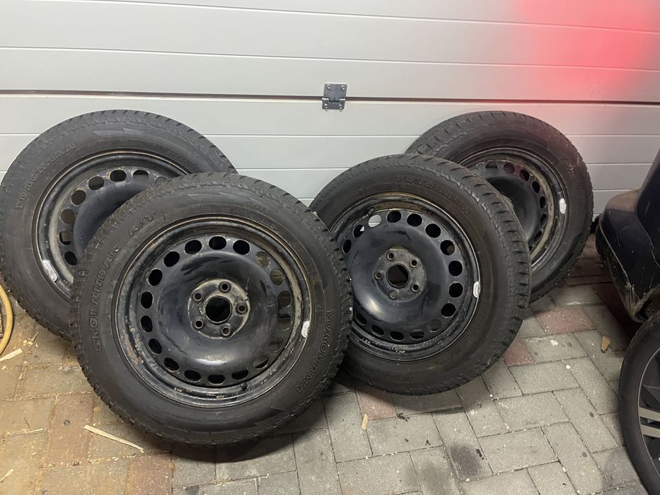 Kola  zimowe 215/60/16  5x112 Geolander A/T Yokochama super Stan!!