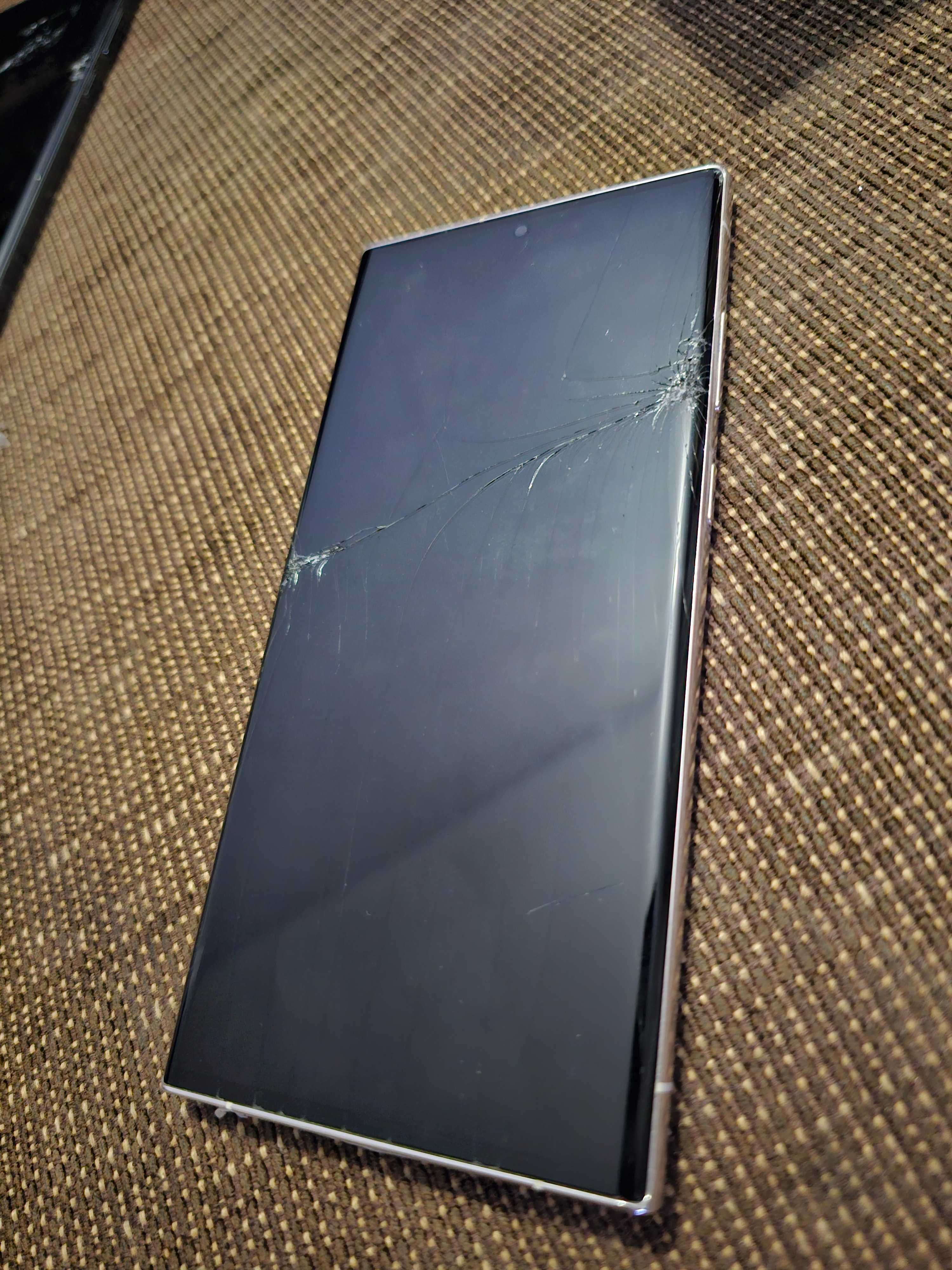 Części do smartfonów Galaxy S23 Ultra i S10