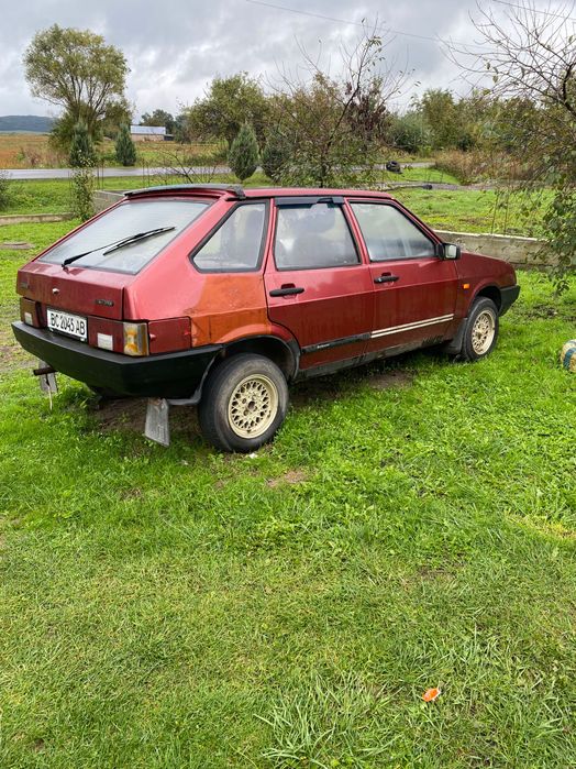 ВАЗ 2109 в непоганому стані