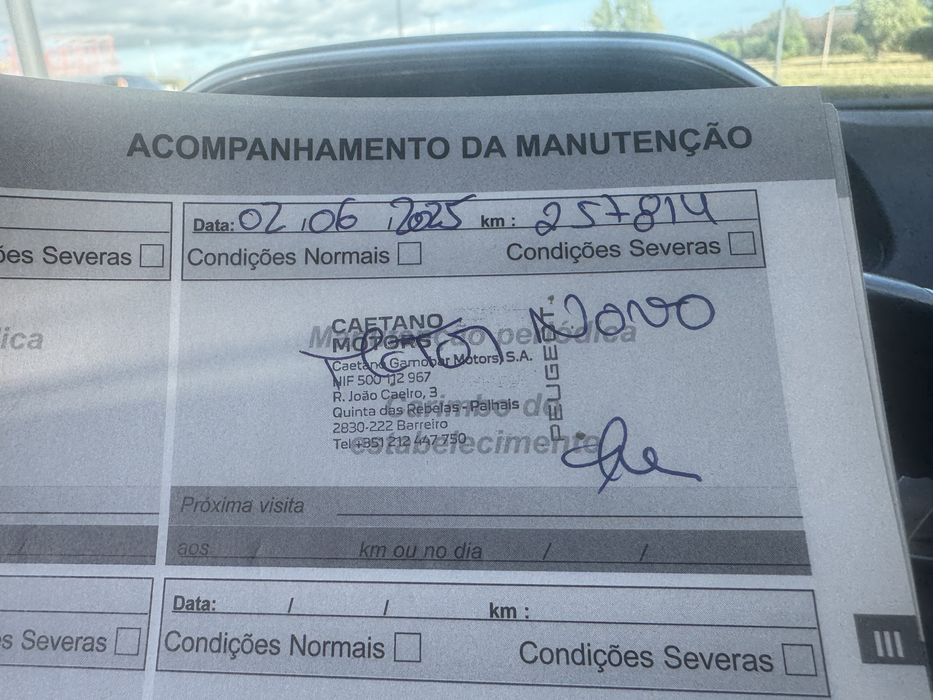Peugeot 5008  **GT LINE** NACIONAL 7 LUG c/ Tecto Abrir Oportunidade !
