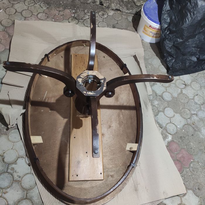 Журнальний стіл б/у