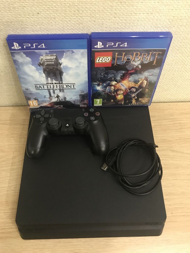 PS4 Slim 1 tb + 2 гри