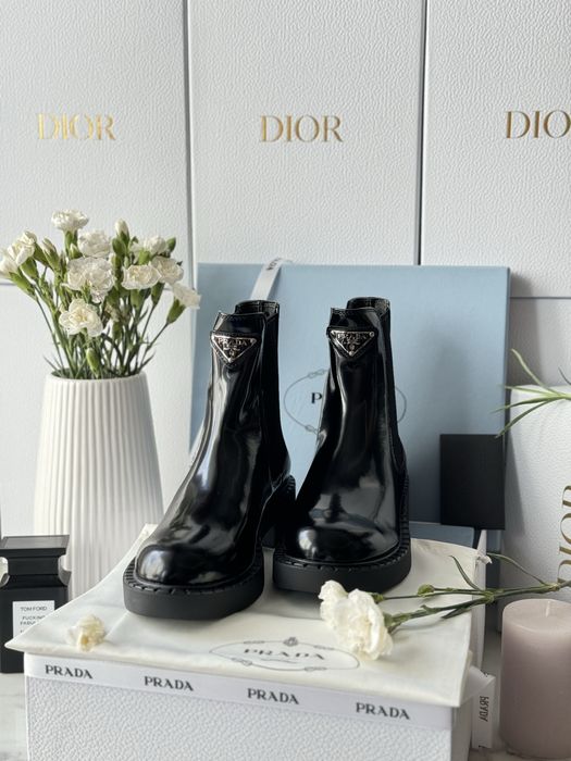 Botki Prada black leather