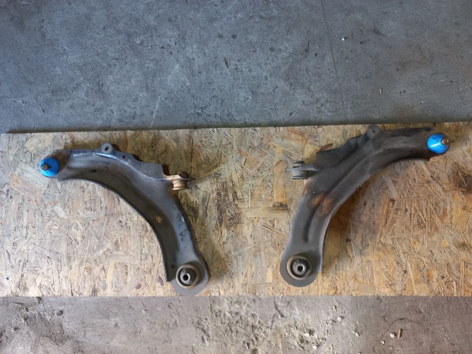 Важіль ричаг меган 2