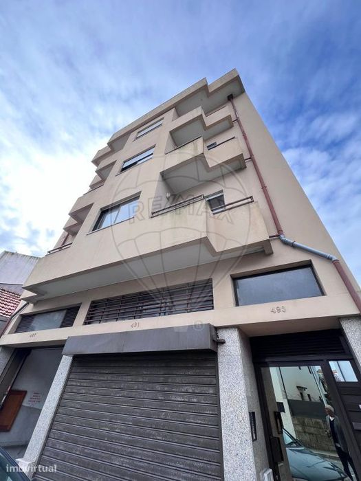 Apartamento T1 para arrendamento