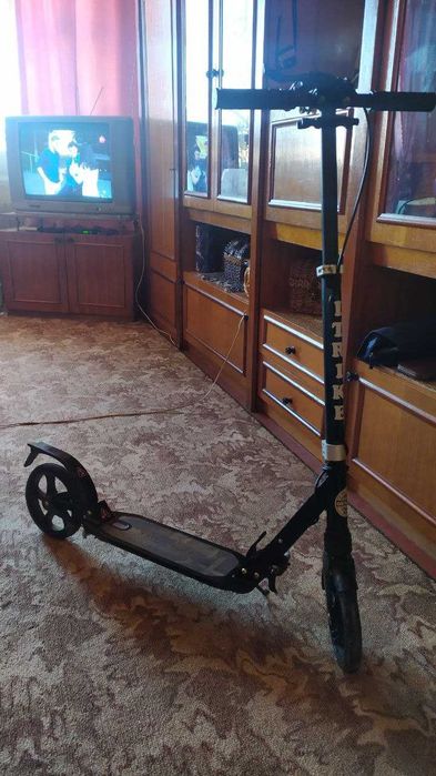 Продам б/у самокат Кривий Ріг.