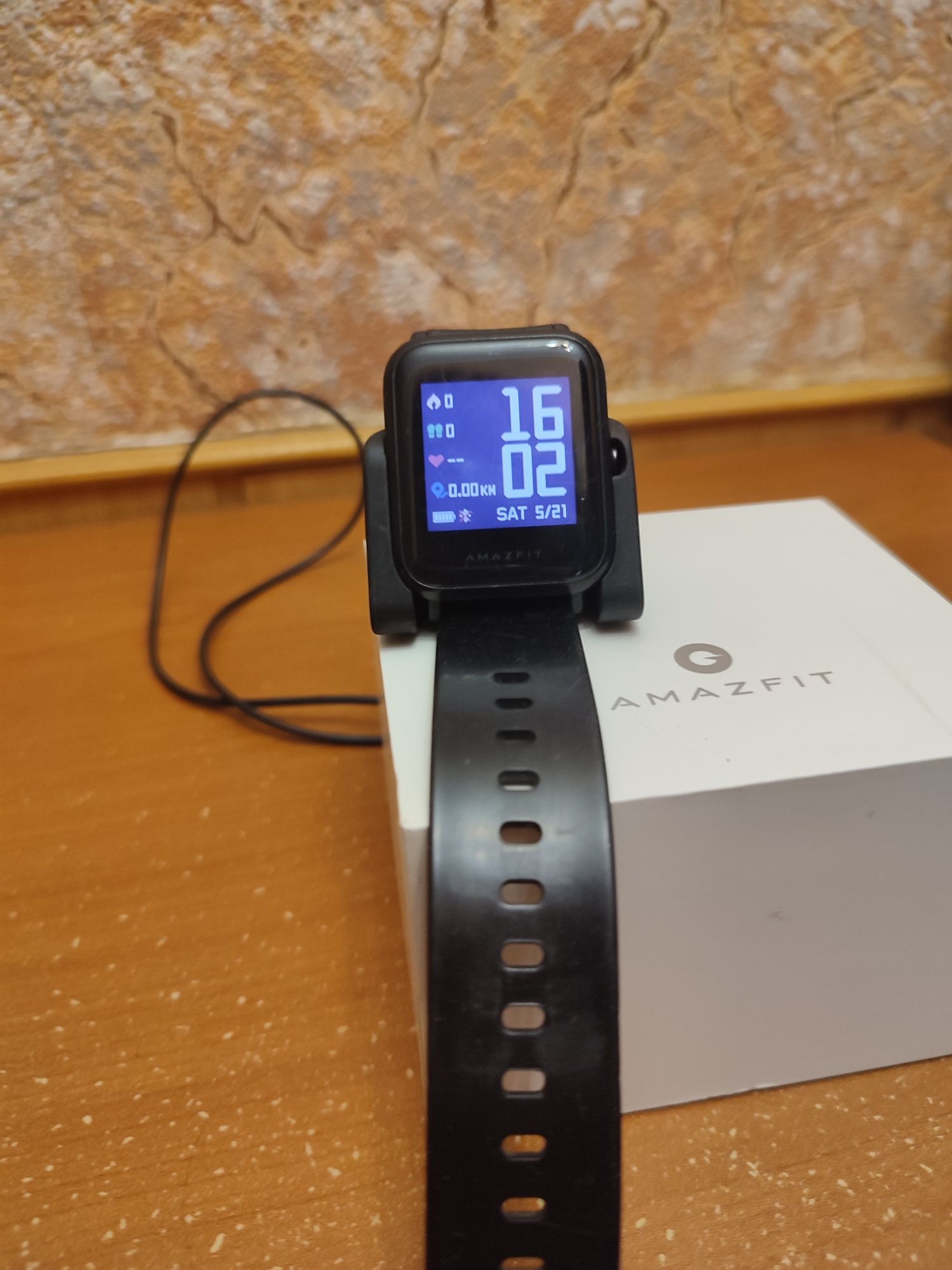 Продам Amazfit Bip