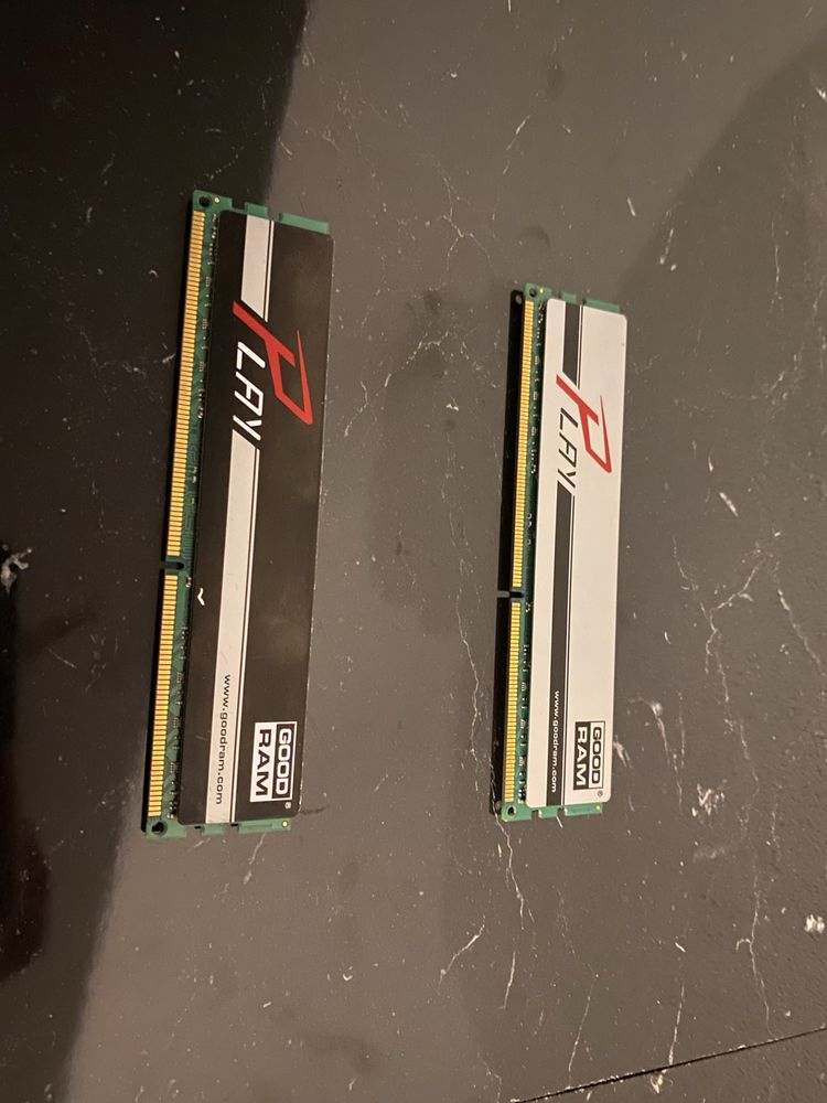 Pamięć ram 2x8gb goodram ddr3 PLAY (1600mhz) cl10 dimm