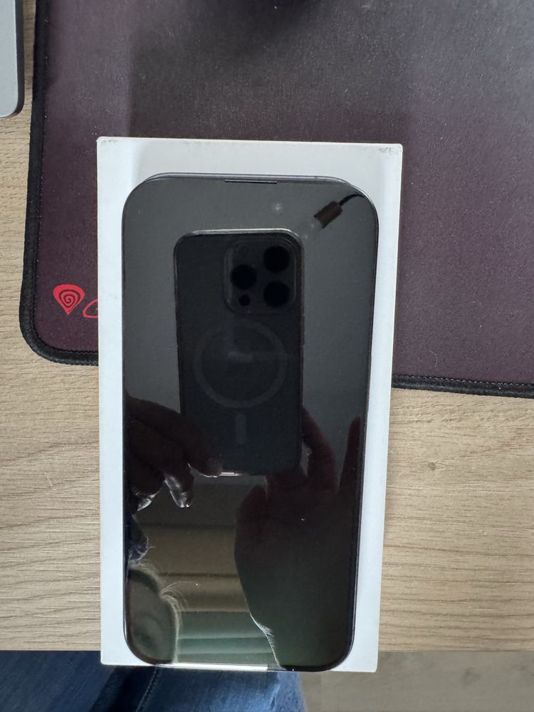 IPhone 15 pro 256GB