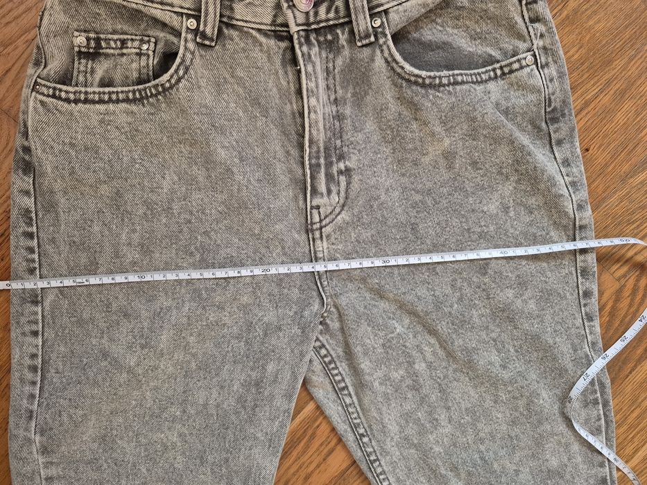 Жіночі джинси 36 р
