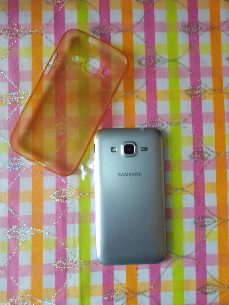 Мобільний телефон Samsung Calaxi