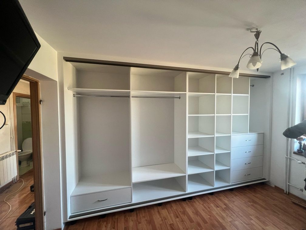 Meble na wymiar -