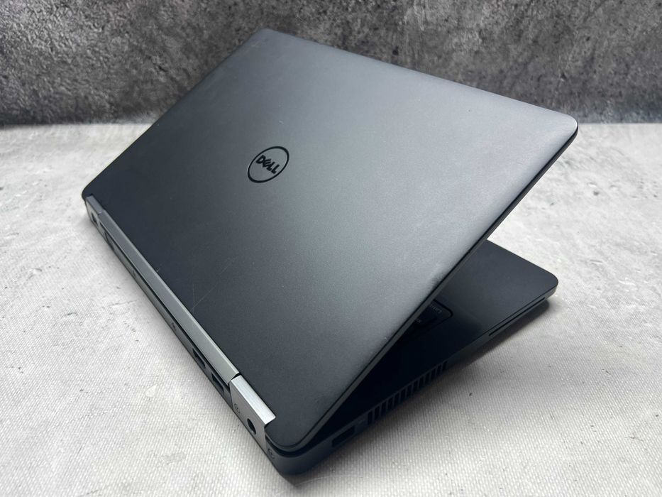 DELL Latitude / i5 6200 2.8GHz / 8GB DDR4 / 256SSD / Win10Pro / 12.5HD
