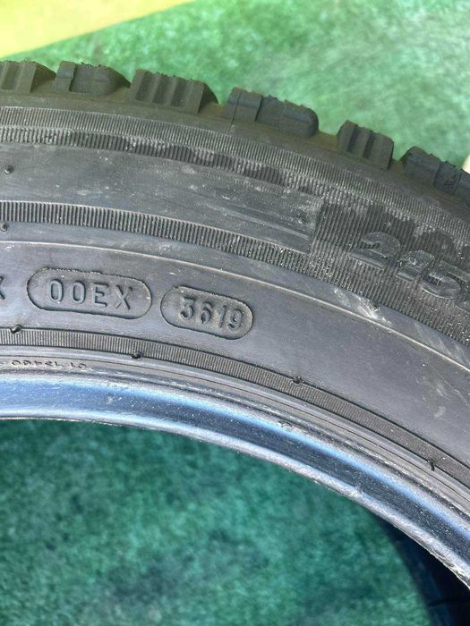 Шини Michelin 215/60 r17c резина пара зима  склад б/у