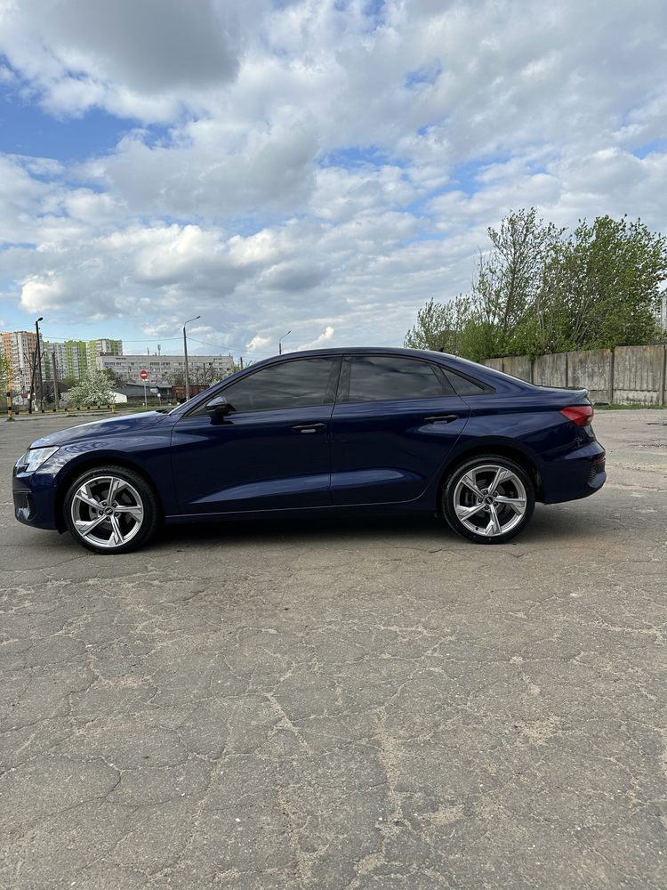 Audi a3 2021 8y дизель європа 38тис км